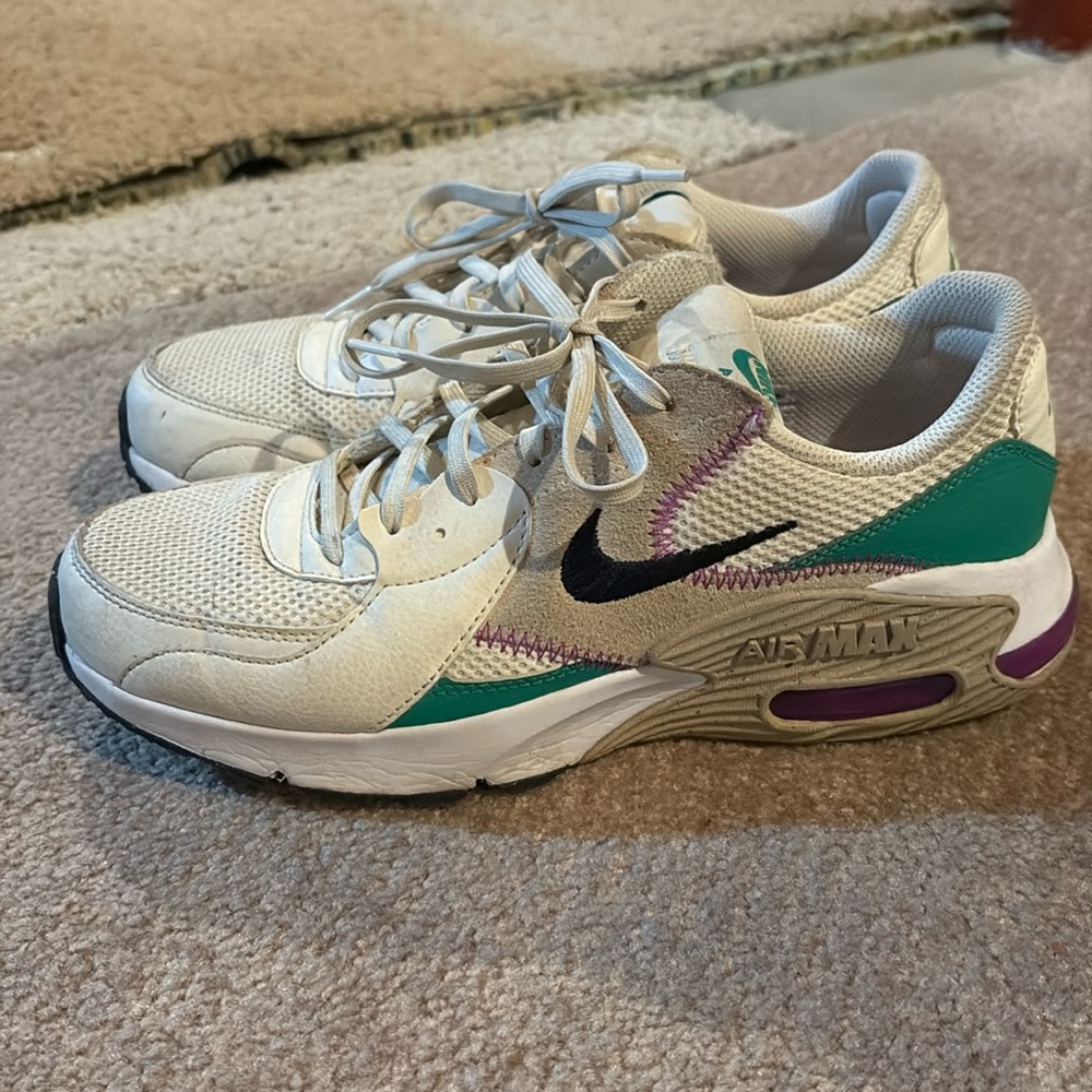 Nike Max Sneakers, US 9.5 womens
